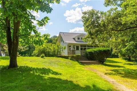 261 Hardig Road, Warwick, RI 02886