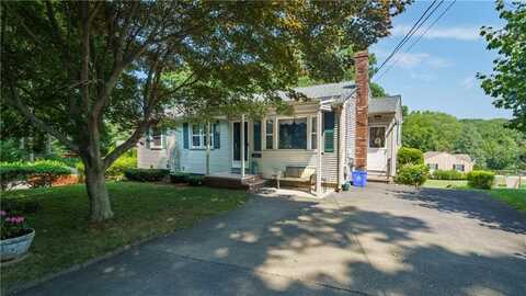 25 Auburn Street, West Warwick, RI 02893