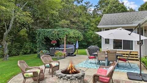 57 Dawley Way, South Kingstown, RI 02879