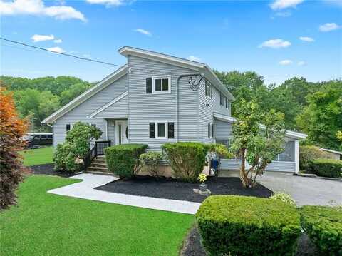 18 Apple Tree Lane, Johnston, RI 02919