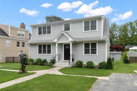 72 Eastnor Road, Newport, RI 02840