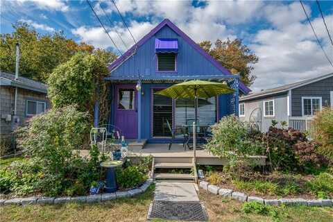 64 Burnside Avenue, Narragansett, RI 02882