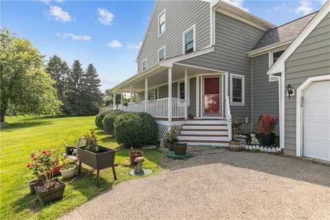 192 Spring Hill Road, Portsmouth, RI 02871