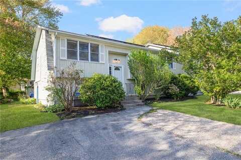 49 Old Pine Road, Narragansett, RI 02882