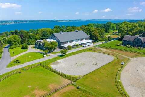 30 Sandy Point Farm Road, Portsmouth, RI 02871