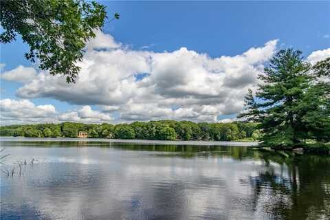 176 Lake Washington Drive, Glocester, RI 02814