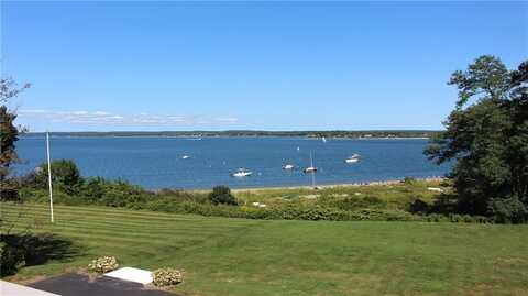 55 Sigourney Road, Portsmouth, RI 02871