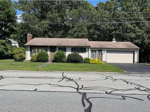 108 Pawtuxet Terrace, West Warwick, RI 02893