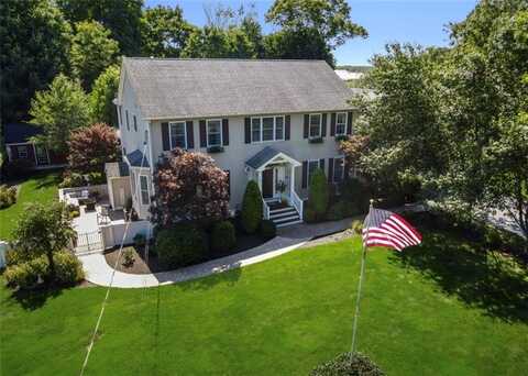 8 Mason Drive, Cumberland, RI 02864