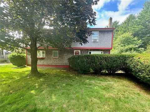 28 Carl Drive, Tiverton, RI 02878