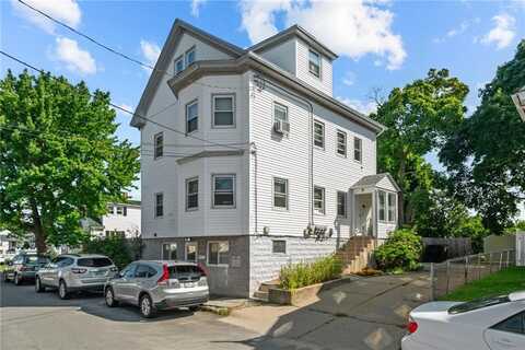 13 Dickinson Avenue, North Providence, RI 02904