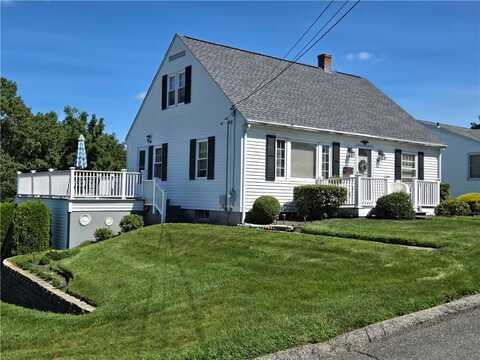 13 Rowena Drive, Johnston, RI 02919