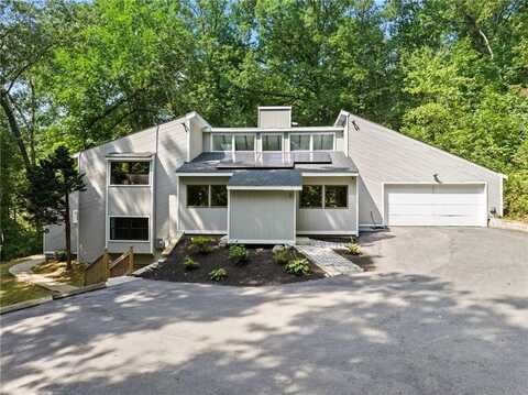 2 Premisy Hill Rd Road, North Smithfield, RI 02896