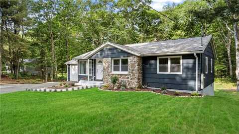 515 Shippeetown Road, East Greenwich, RI 02818