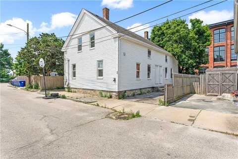 21 Davis Avenue, Warren, RI 02885