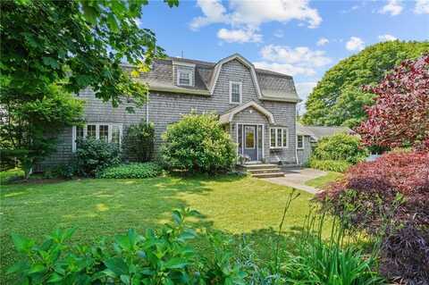 54 Palm Beach Avenue, Narragansett, RI 02882