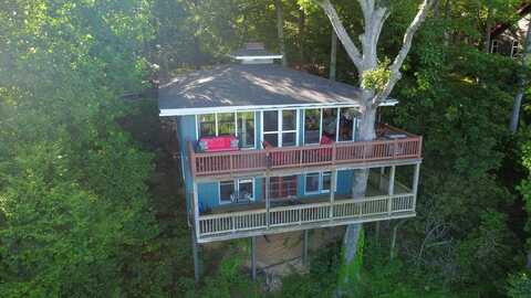 245 Dogwood Tr, Hillsville, VA 24343