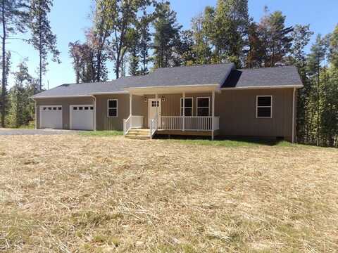 1103 Deer Ridge Rd., Hillsville, VA 24343