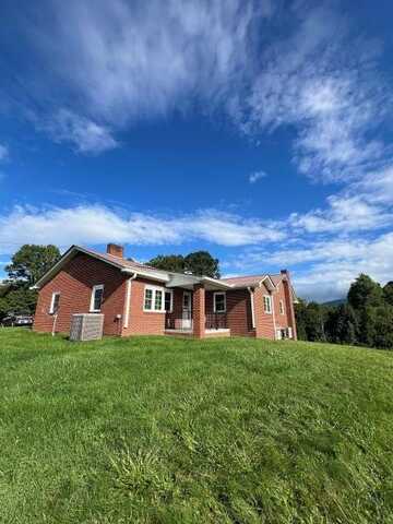 728 Klondike Rd, Independence, VA 24348