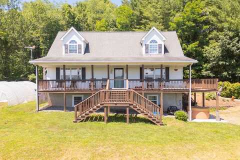 85 Stag Ln., Hillsville, VA 24343