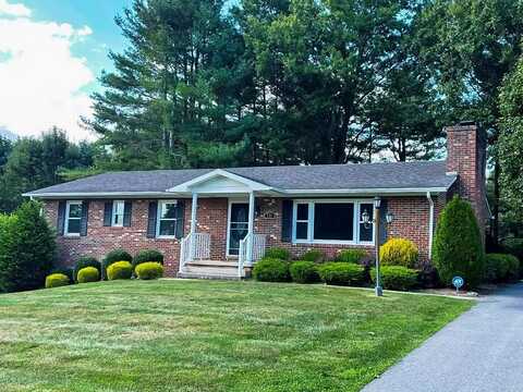 770 Country Club Drive, Wytheville, VA 24382