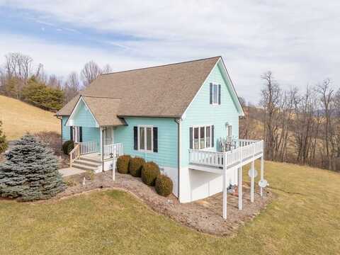 160 Heather Trl, Hillsville, VA 24343