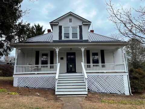 690 N 4th Street, Wytheville, VA 24382