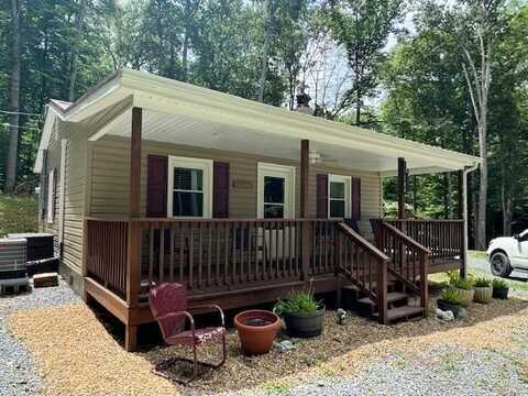 17584 Burnt Cabin Trail, Chilhowie, VA 24319