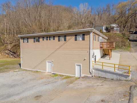 171 Market St, Marion, VA 24354