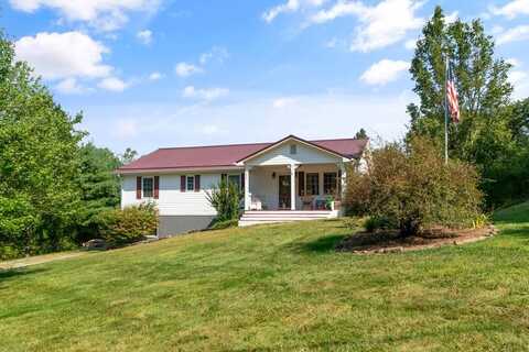 898 Spraker Rd, Crockett, VA 24323