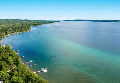 4133 N East Torch Lake Drive, Central Lake, MI 49622