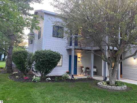 621 Riverine Drive, Traverse City, MI 49684