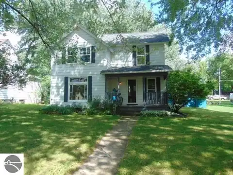 320 N Elm Street, Ithaca, MI 48847