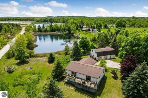 13686 Clark Road, Charlevoix, MI 49720