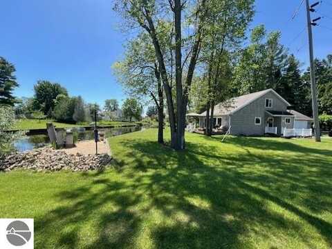 202 W North Street, Tawas City, MI 48763