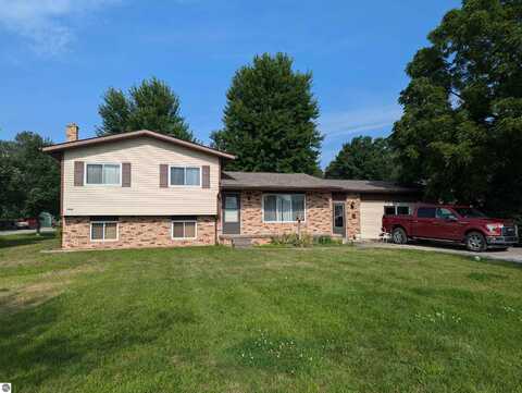 4850 S Huron, Standish, MI 48658