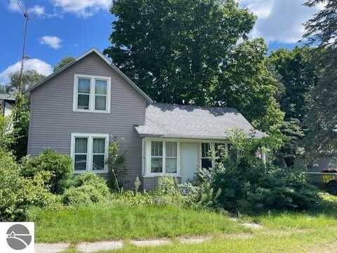 3194 2nd Street, Weidman, MI 48858