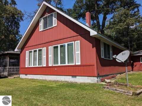 5458 Northland Trail, Hale, MI 48739