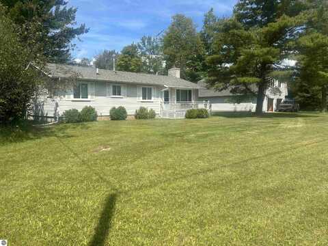 875 Vandercook Road, Mikado, MI 48745