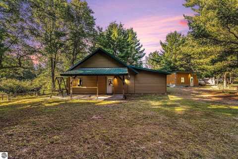 9761 S Parrot Circle, Fife Lake, MI 49633