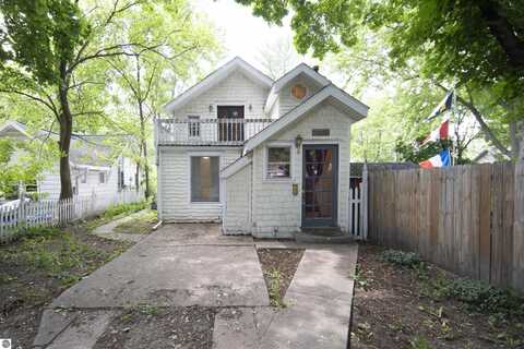 610 S Lansing Street, Mount Pleasant, MI 48858