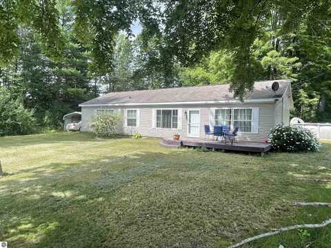 1875 Fire Road, Twining, MI 48766