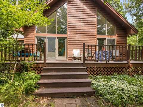 4067 NE Torch Lake, Central Lake, MI 49622