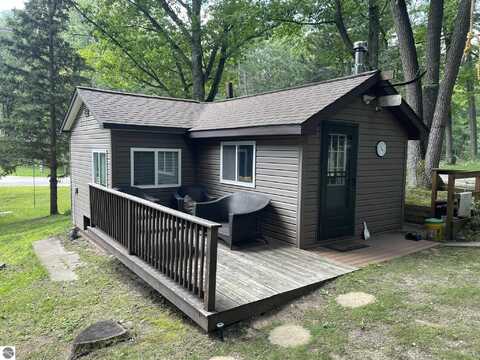 5909 Loon Lake Loop Road, Rose City, MI 48654