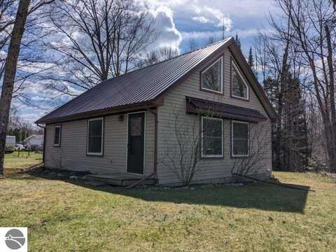 4589 Hemlock Road, Glennie, MI 48737