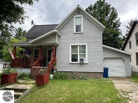 235 Wright Street, Cadillac, MI 49601