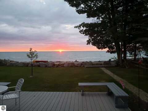 160 N Baldwin Resort Road, East Tawas, MI 48730