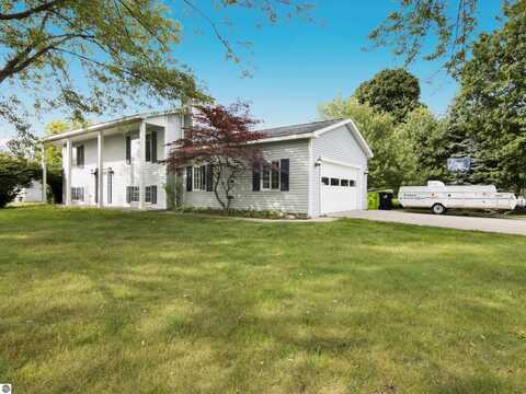 6094 Beverly Drive, Traverse City, MI 49685