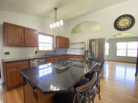 877 Snow Apple Drive, Traverse City, MI 49685