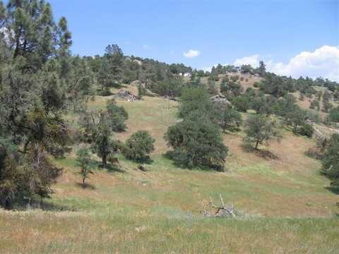 19250 Quail Drive, Tehachapi, CA 93561